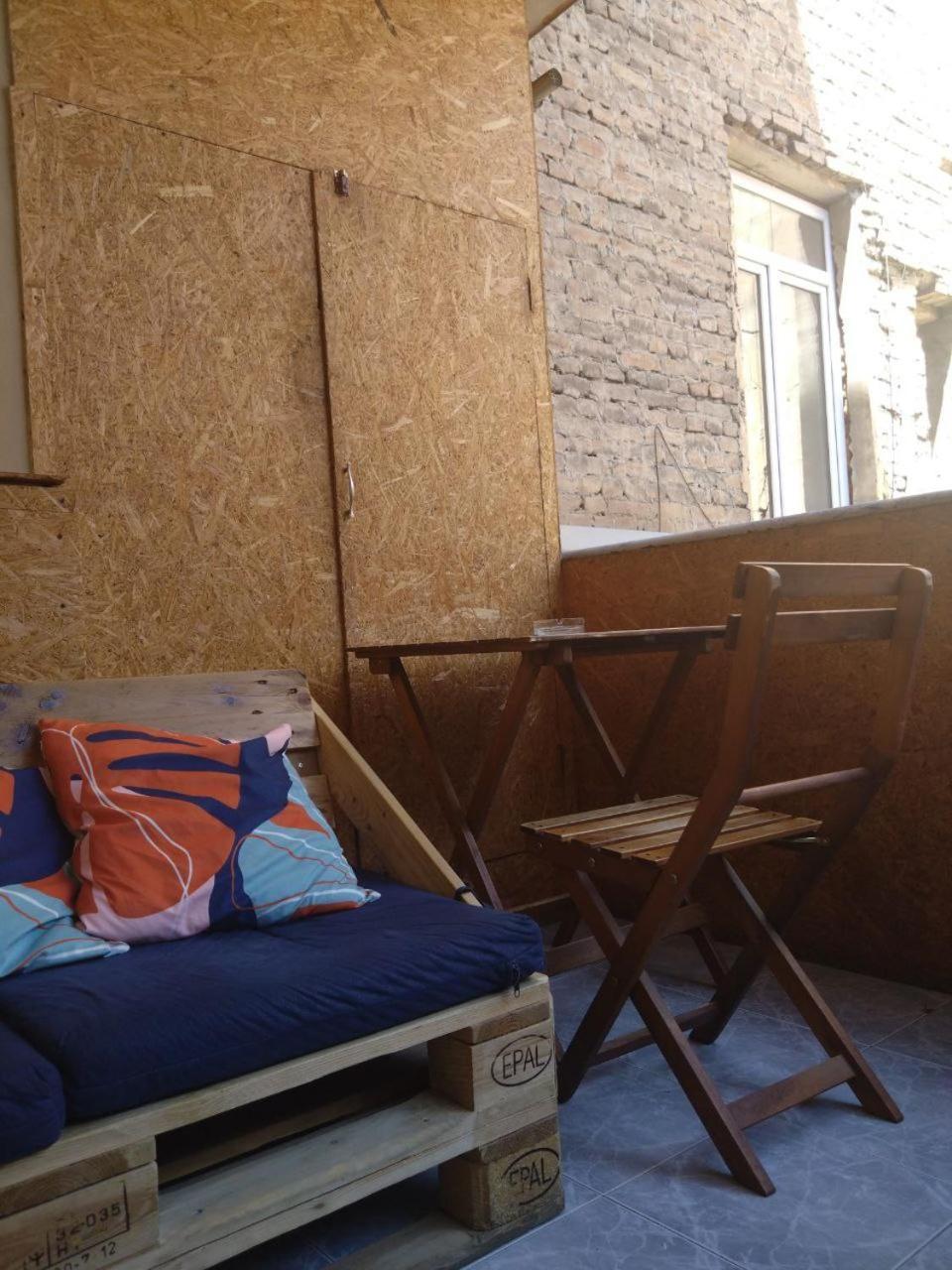 Moosica Hostel Tbilisi Esterno foto