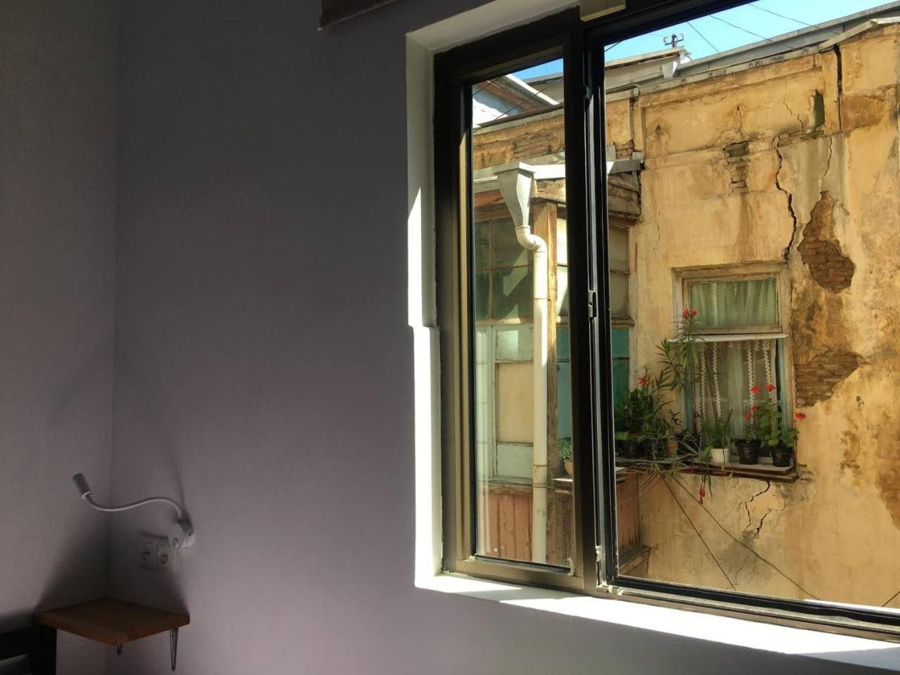 Moosica Hostel Tbilisi Esterno foto