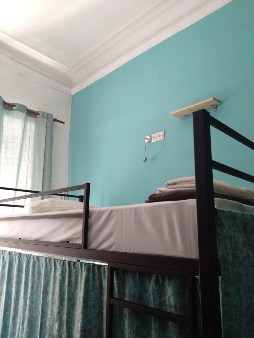 Moosica Hostel Tbilisi Esterno foto