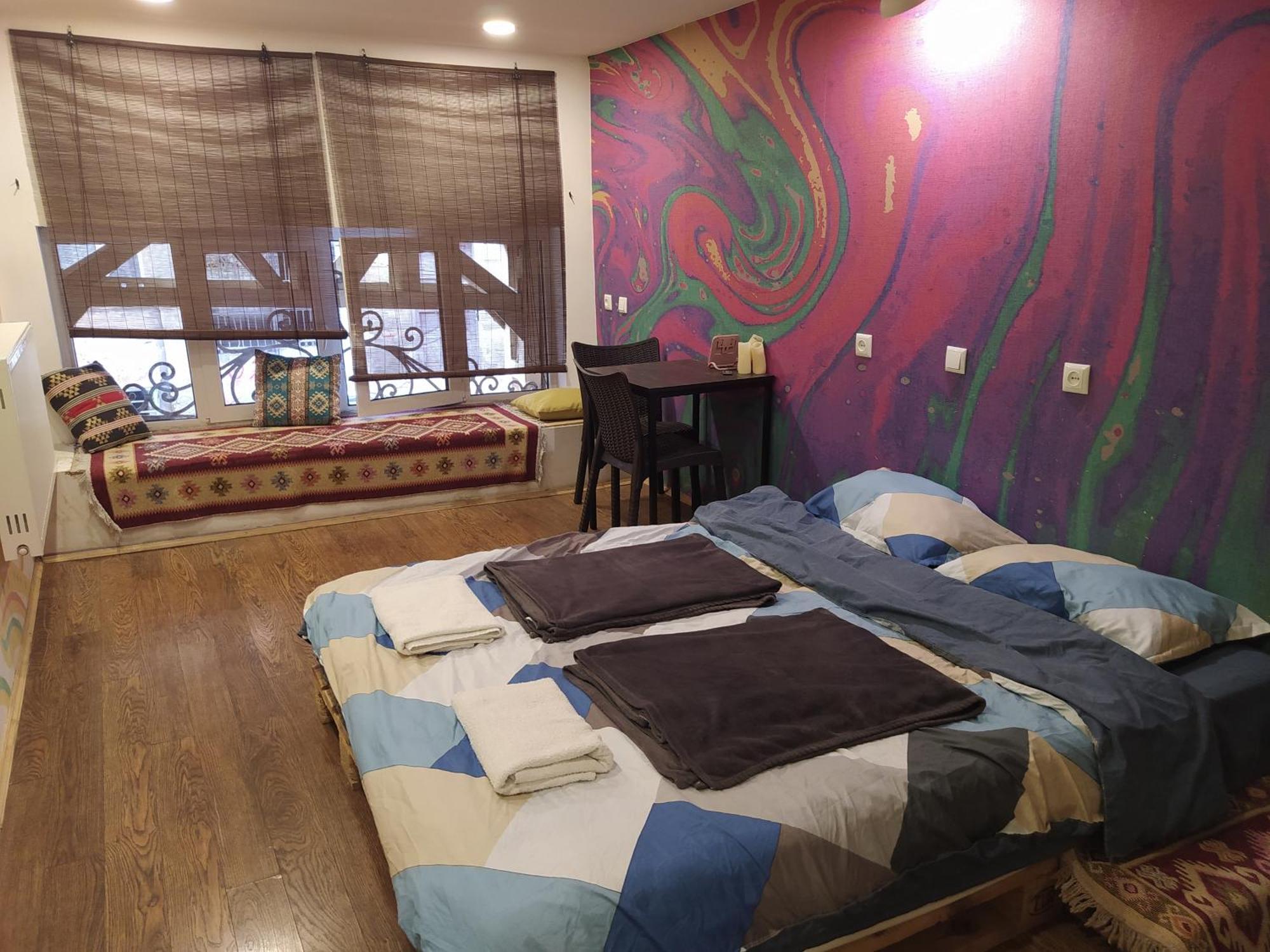 Moosica Hostel Tbilisi Esterno foto